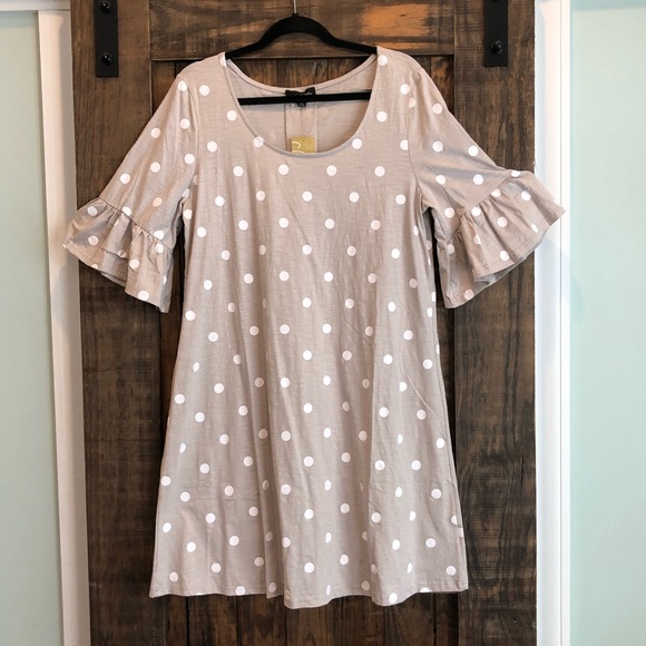 Suzanne Betro Dresses & Skirts - Suzanne Betro Dress